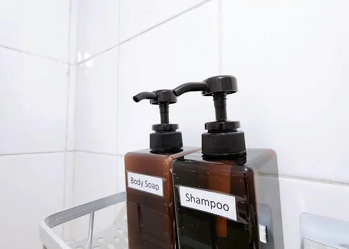 201-stp Homely Free Wi-fi And Near Bts Apartment