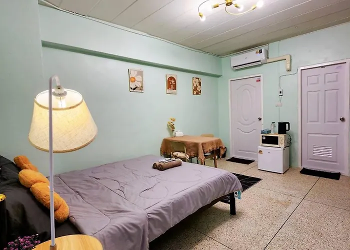 201-stp Homely Free Wi-fi And Near Bts Apartment Bangkok