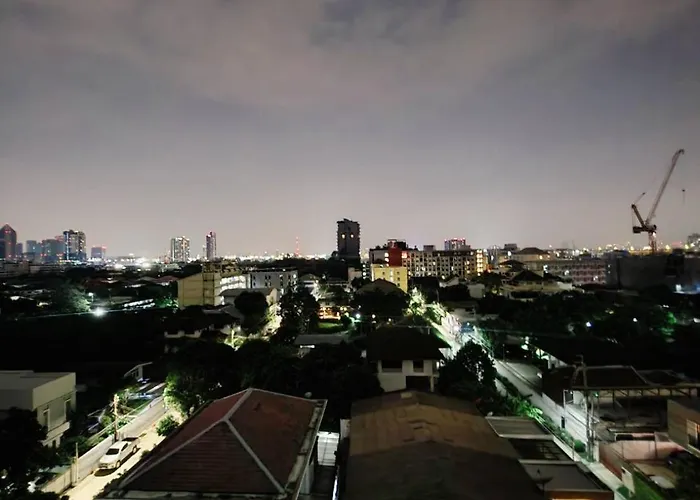 Apartment 201-stp Homely Free Wi-fi And Near Bts *